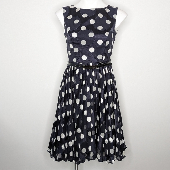 Adrianna Papell blue white sleeveless polka dot fit & flare dress 2 - Picture 1 of 10